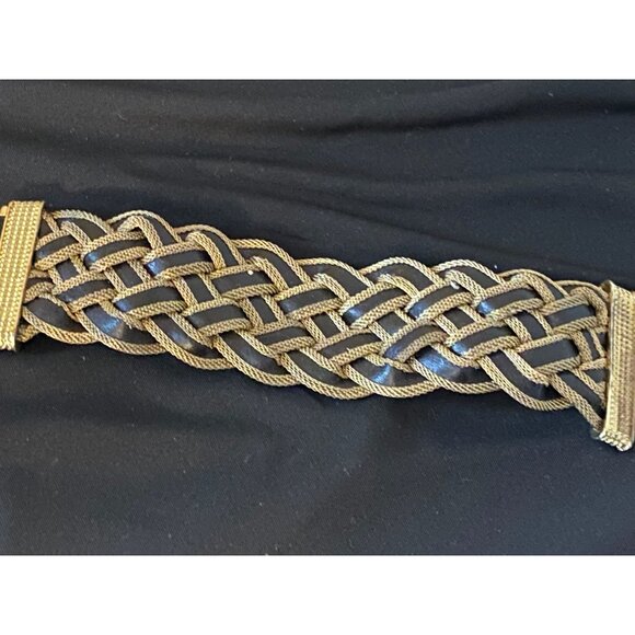 Set of 2 Vintage Magnetic Bracelets Gold Woven & Black Rhinestone Statement - Picture 3 of 9